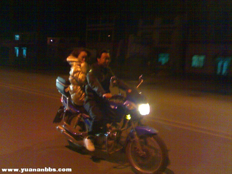 20110315927_眸目压缩.jpg