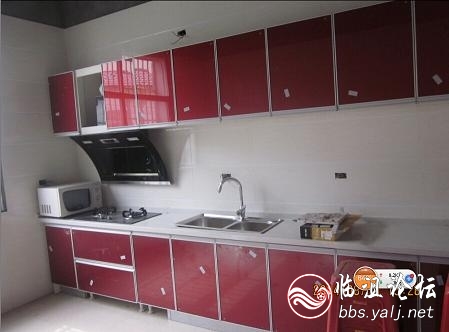 橱柜，房子未吊顶