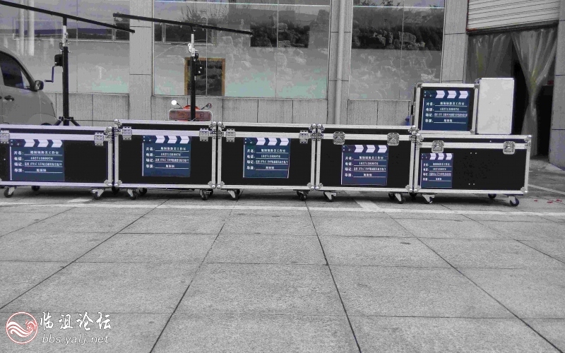 旭锅锅舞美工作室 (5).jpg