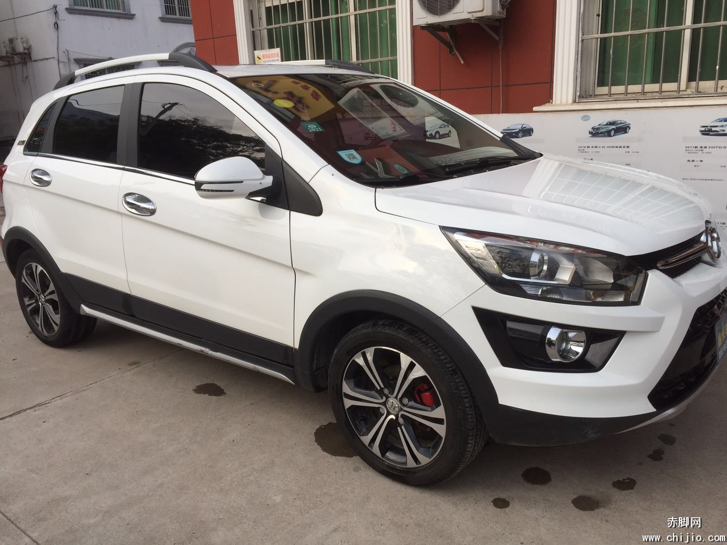 17年北汽绅宝X25 2.jpg