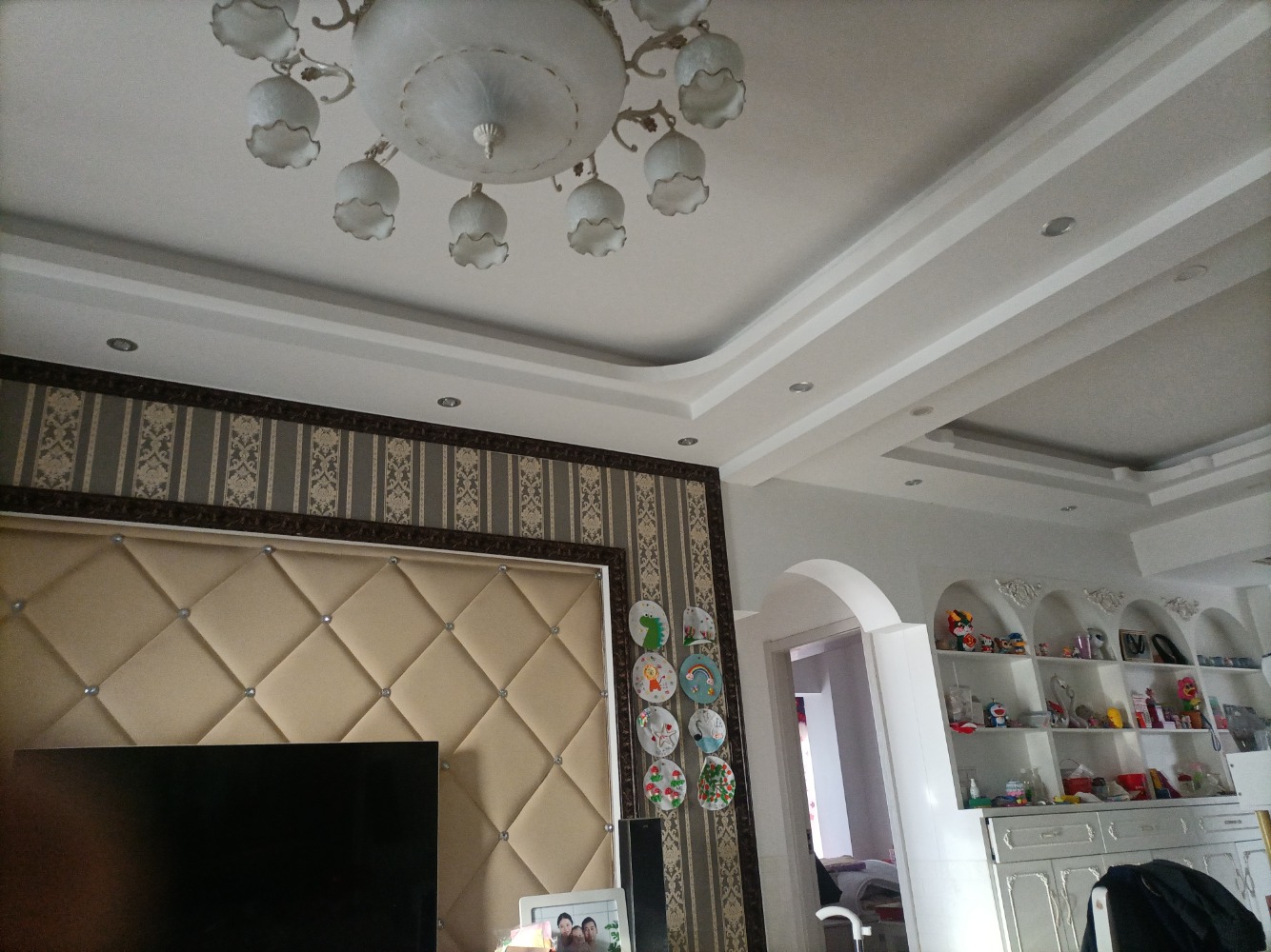 盛世中央黄金楼层房屋一套